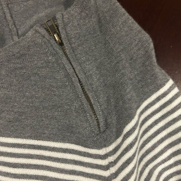 Love Always Women’s Striped Size Medium Sweater Ruched Sides Zipper Shoulder - Picture 3 of 10